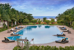  Chariot Beach Resort  Махабалипурам